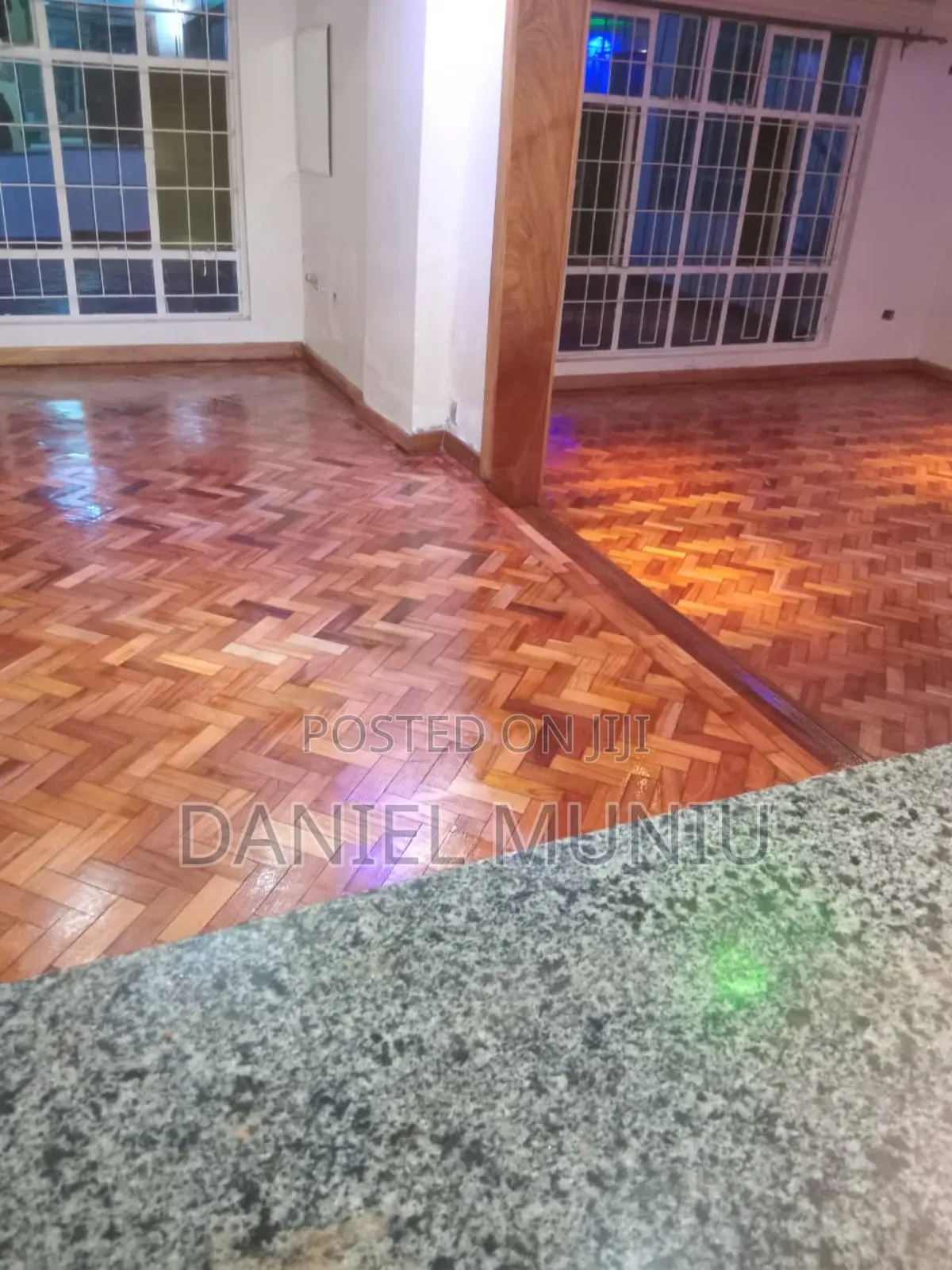 Woodblocks / Parquet Floor Services