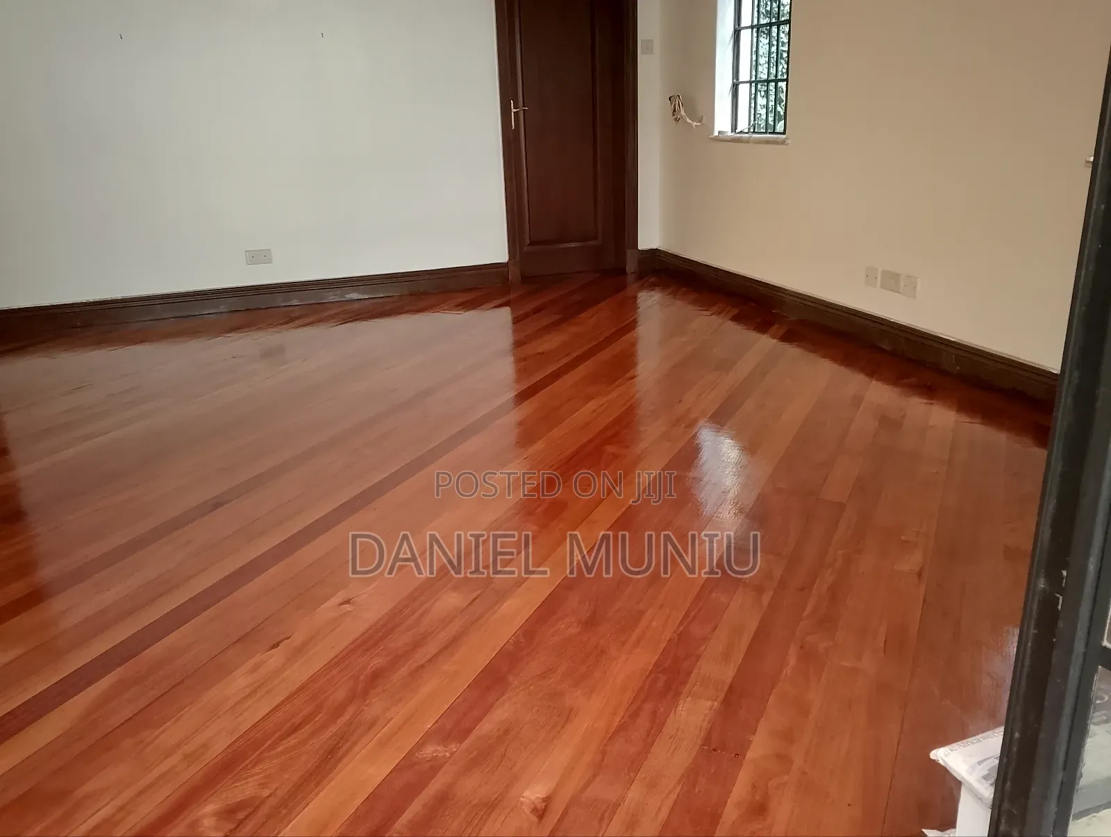 Woodblocks / Parquet Floor Services