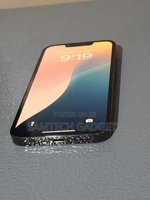 Apple iPhone 13 Pro 128 GB Gray - main view