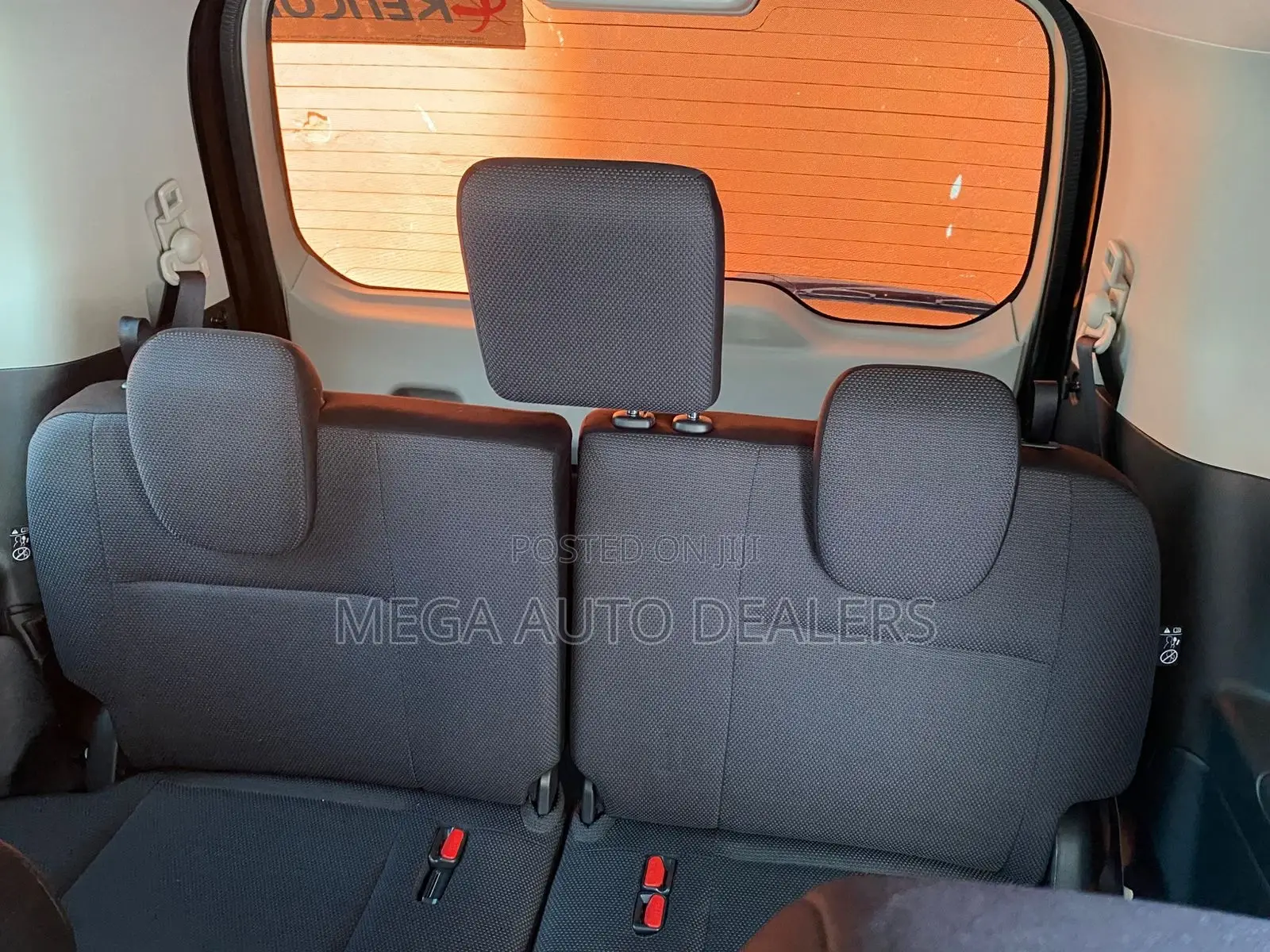 Nissan Serena 2018 Black