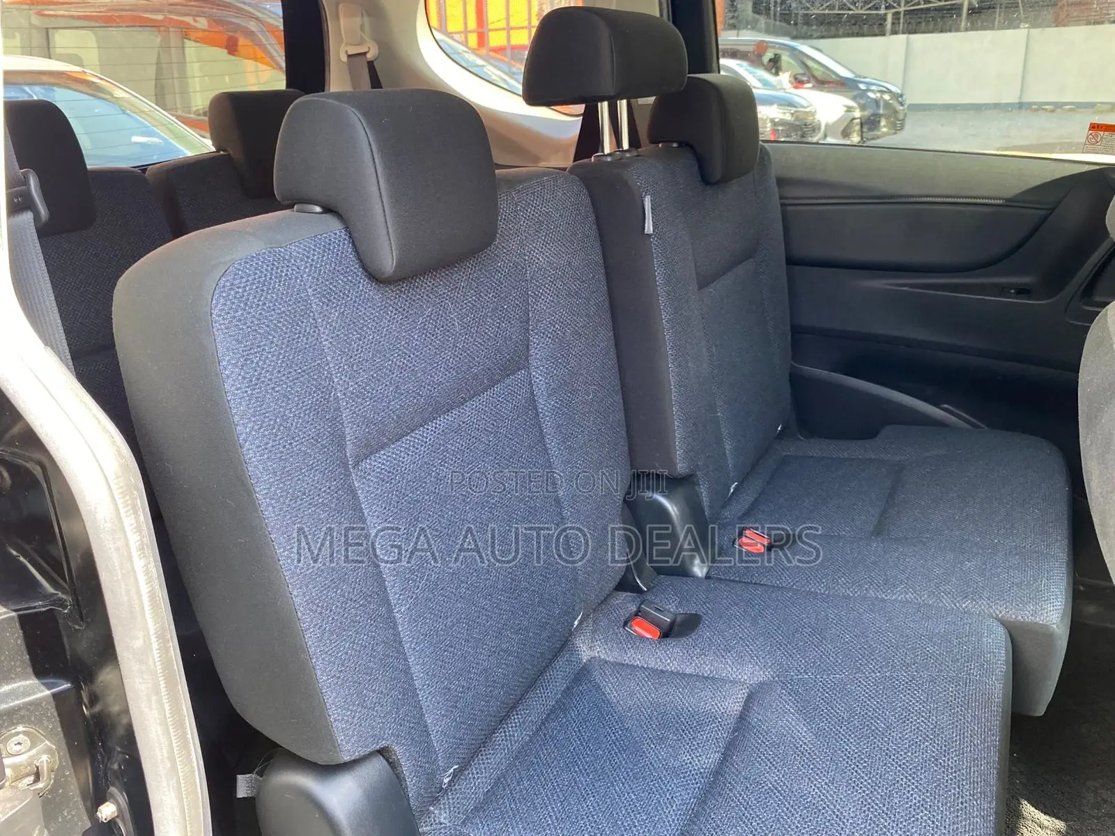 Toyota Sienta 2018 Black