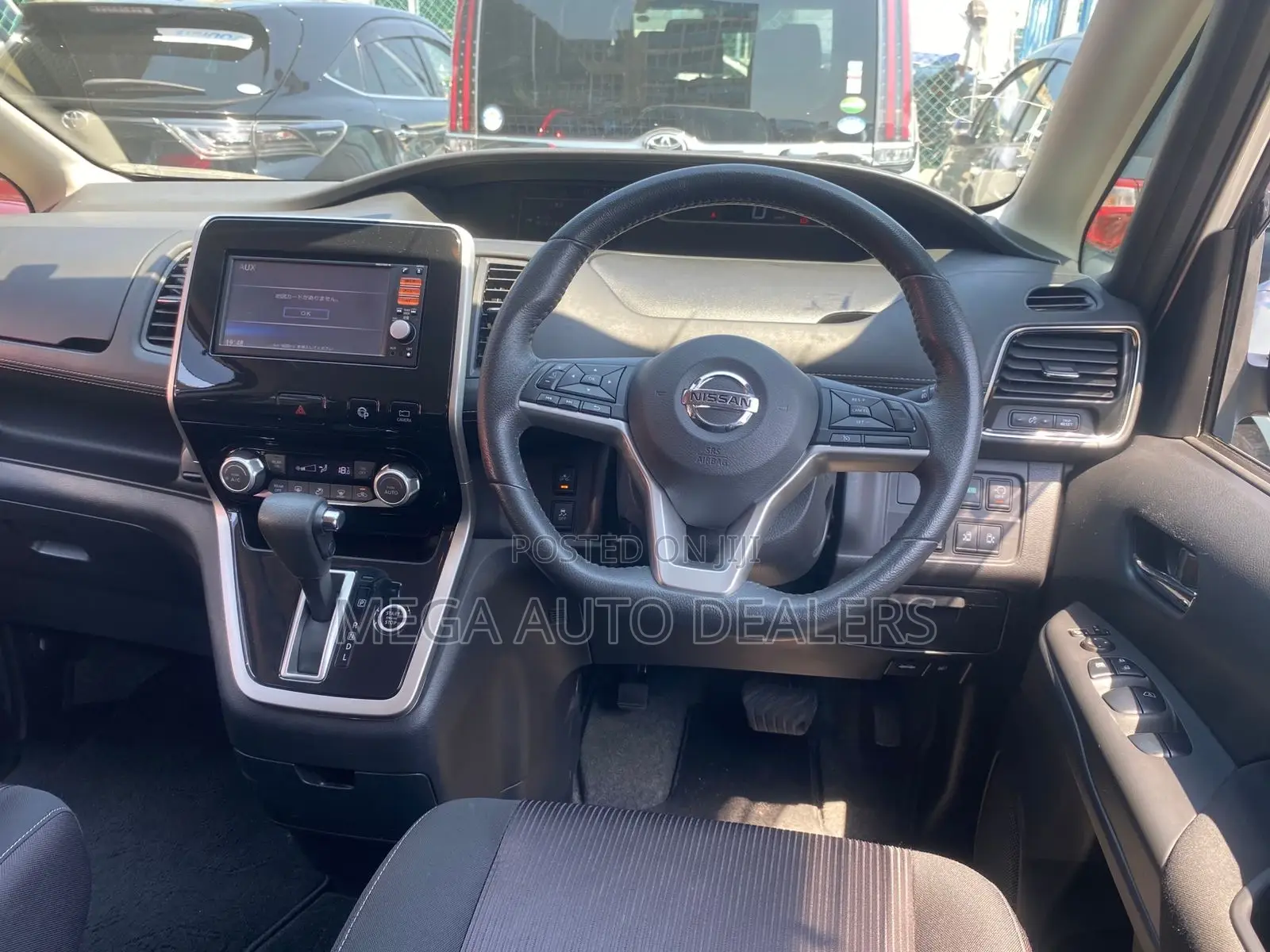 Nissan Serena 2018 White