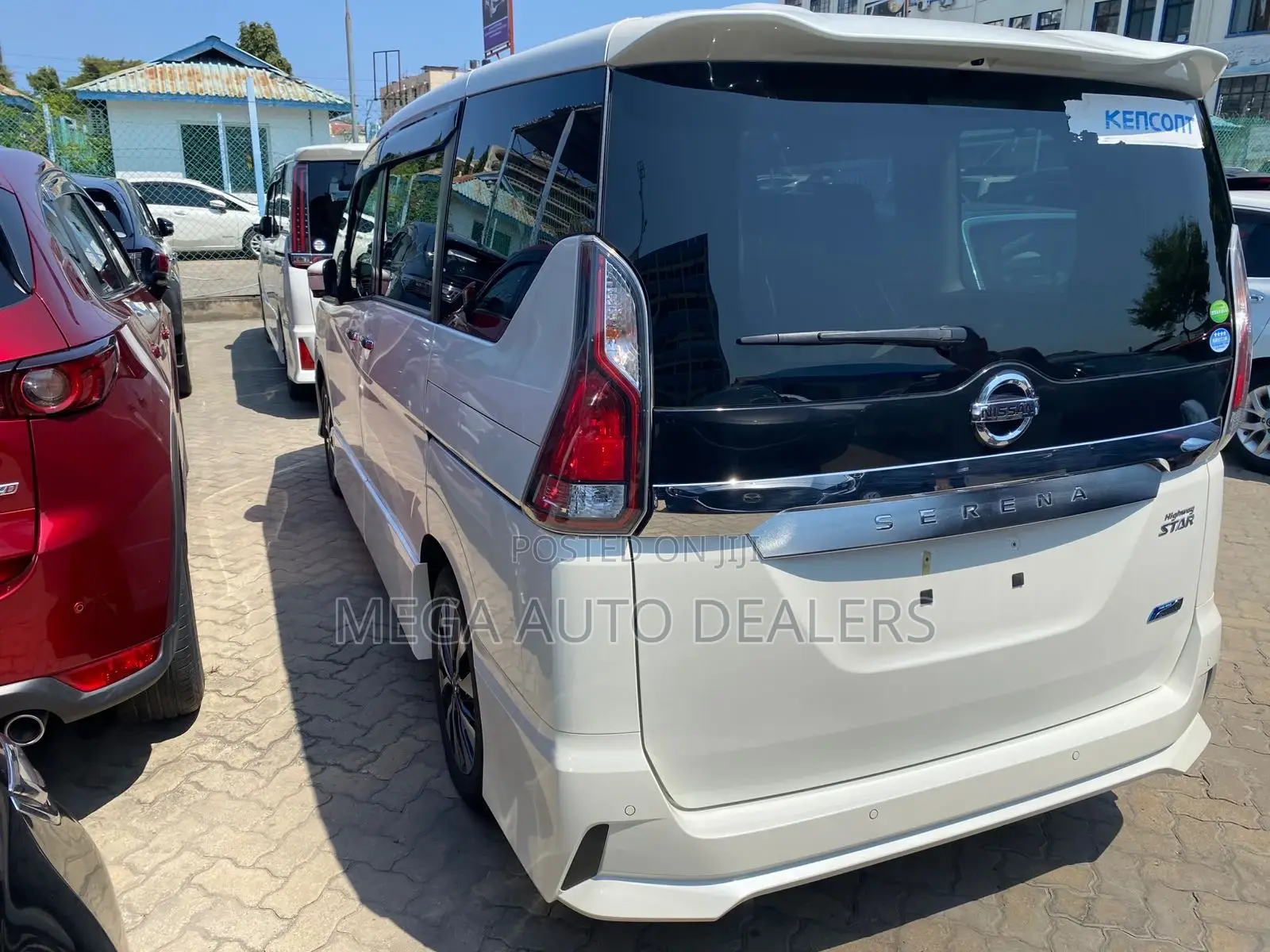 Nissan Serena 2018 White