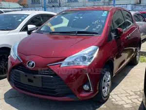 Toyota Vitz 2018 Red