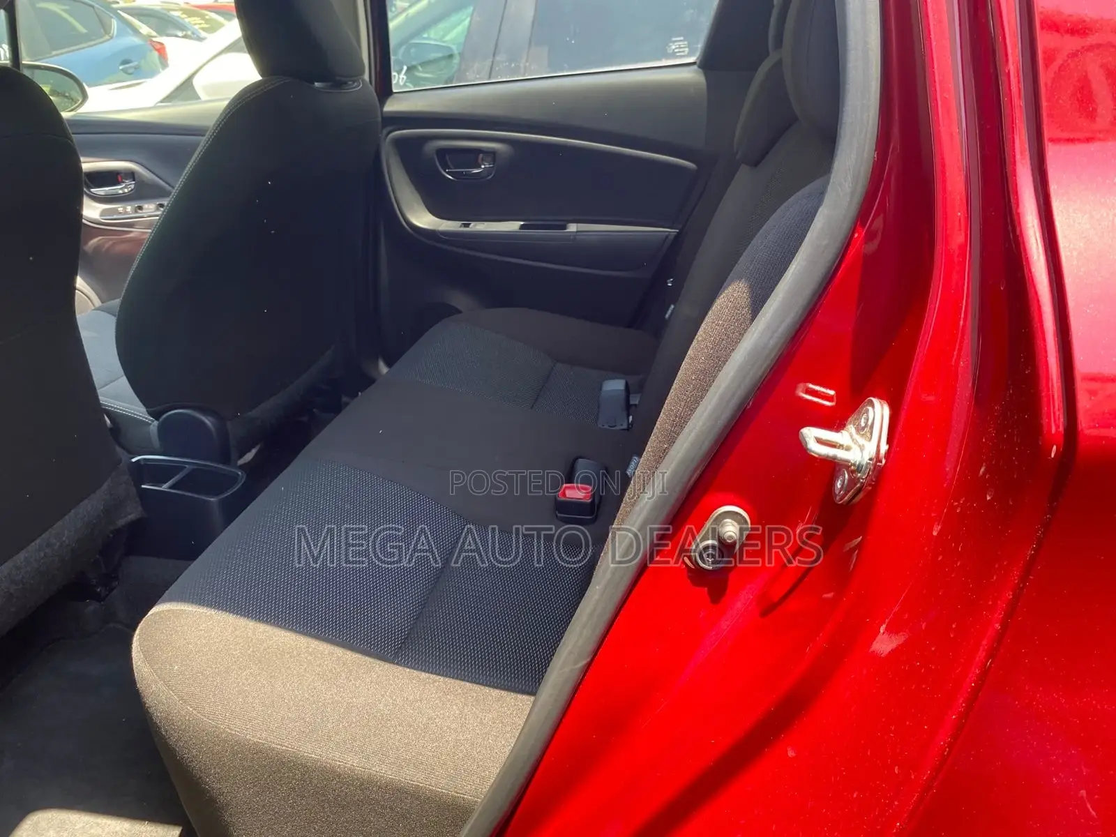 Toyota Vitz 2018 Red