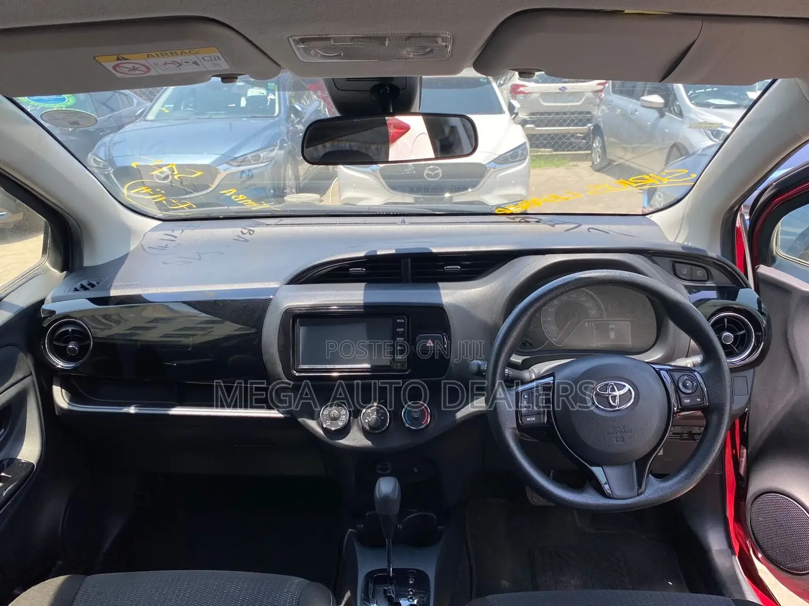 Toyota Vitz 2018 Red