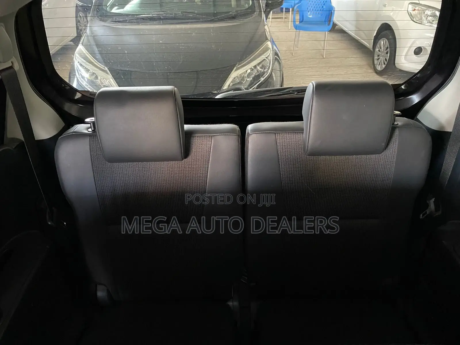 Toyota Sienta 2018
