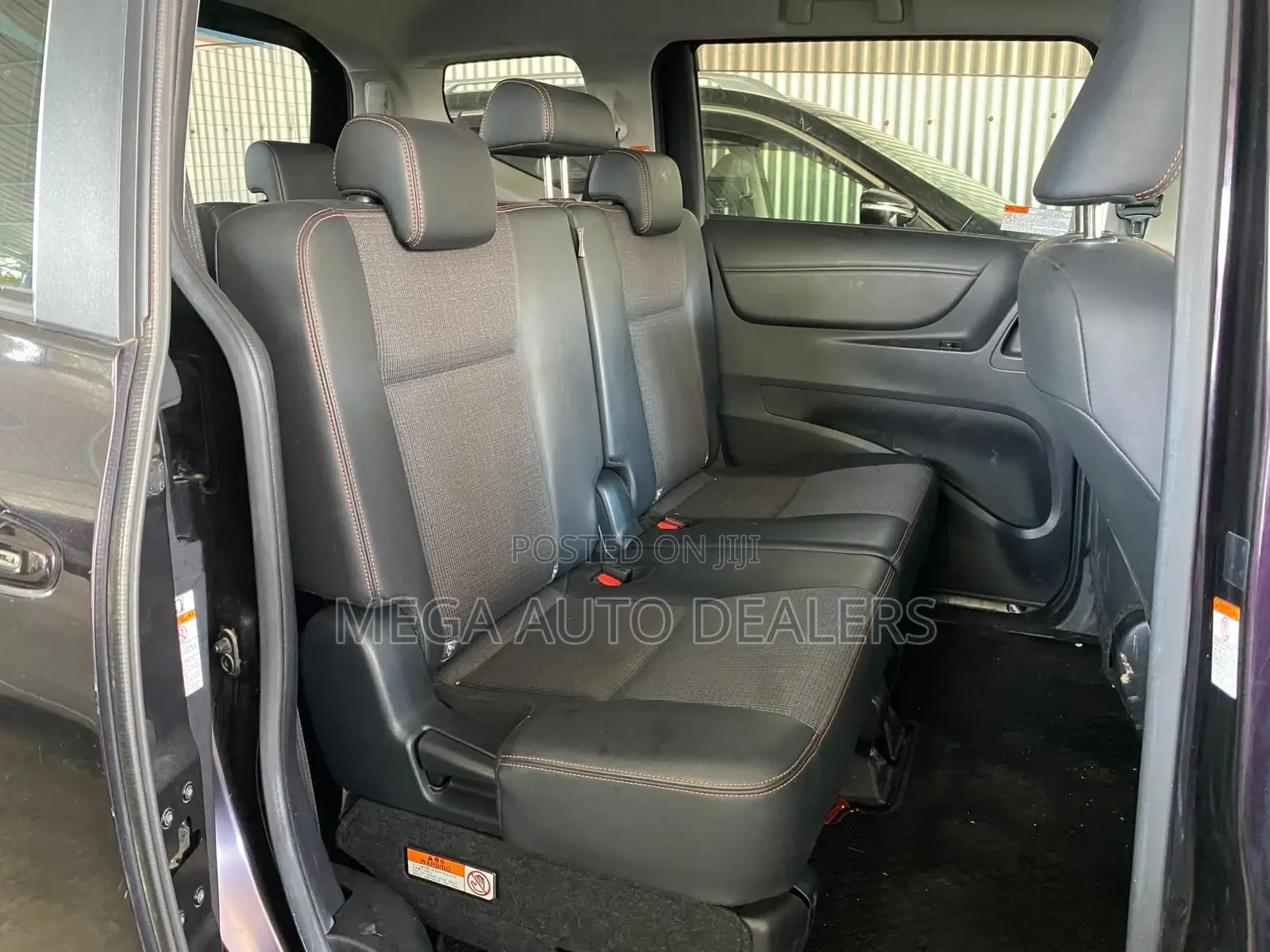 Toyota Sienta 2018