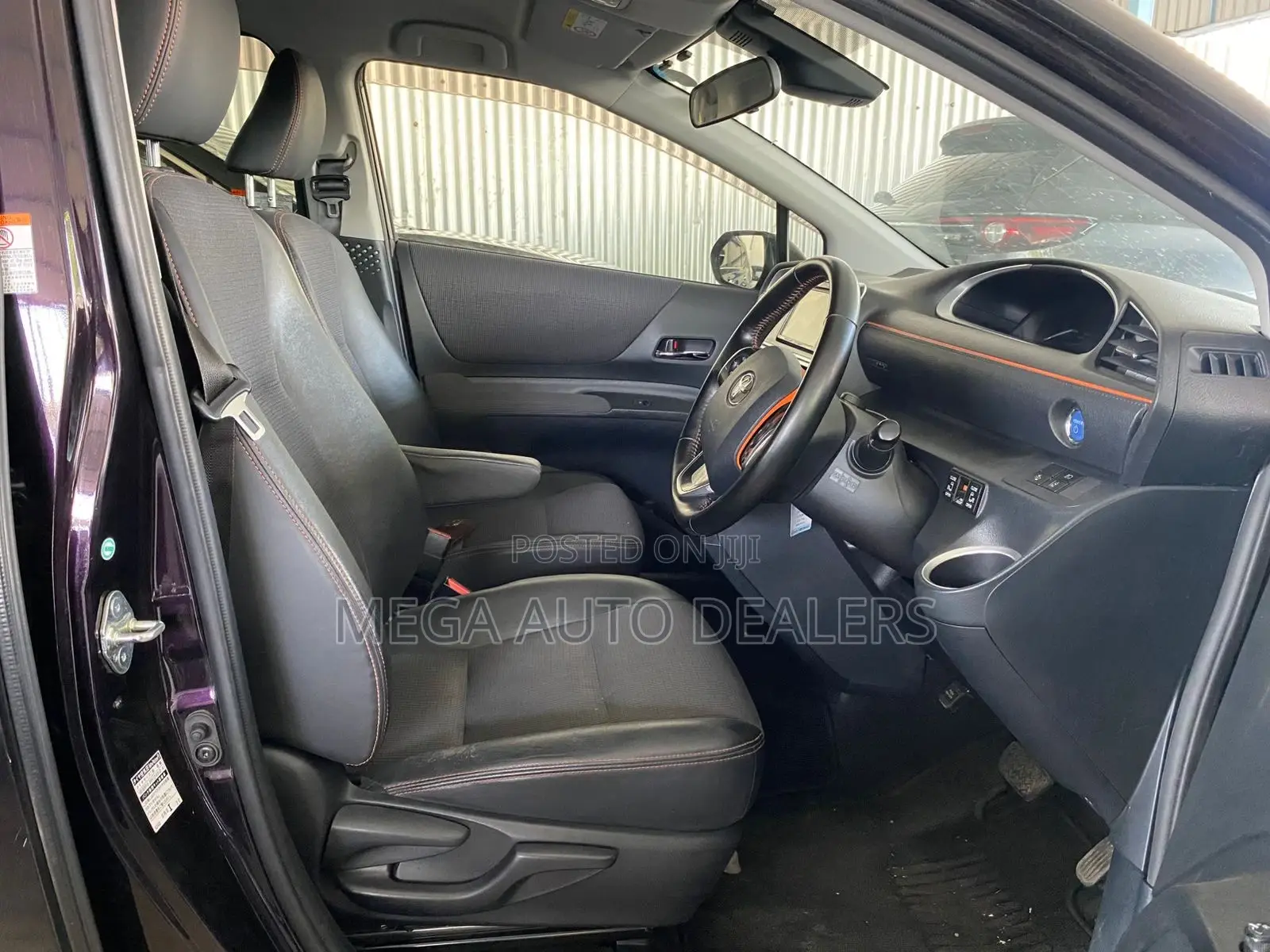 Toyota Sienta 2018