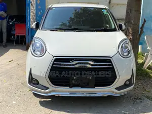 Toyota Passo 2018 White