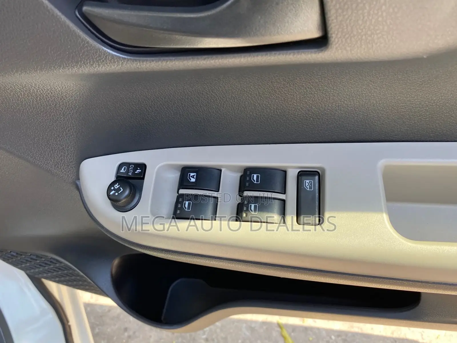 Toyota Passo 2018 White