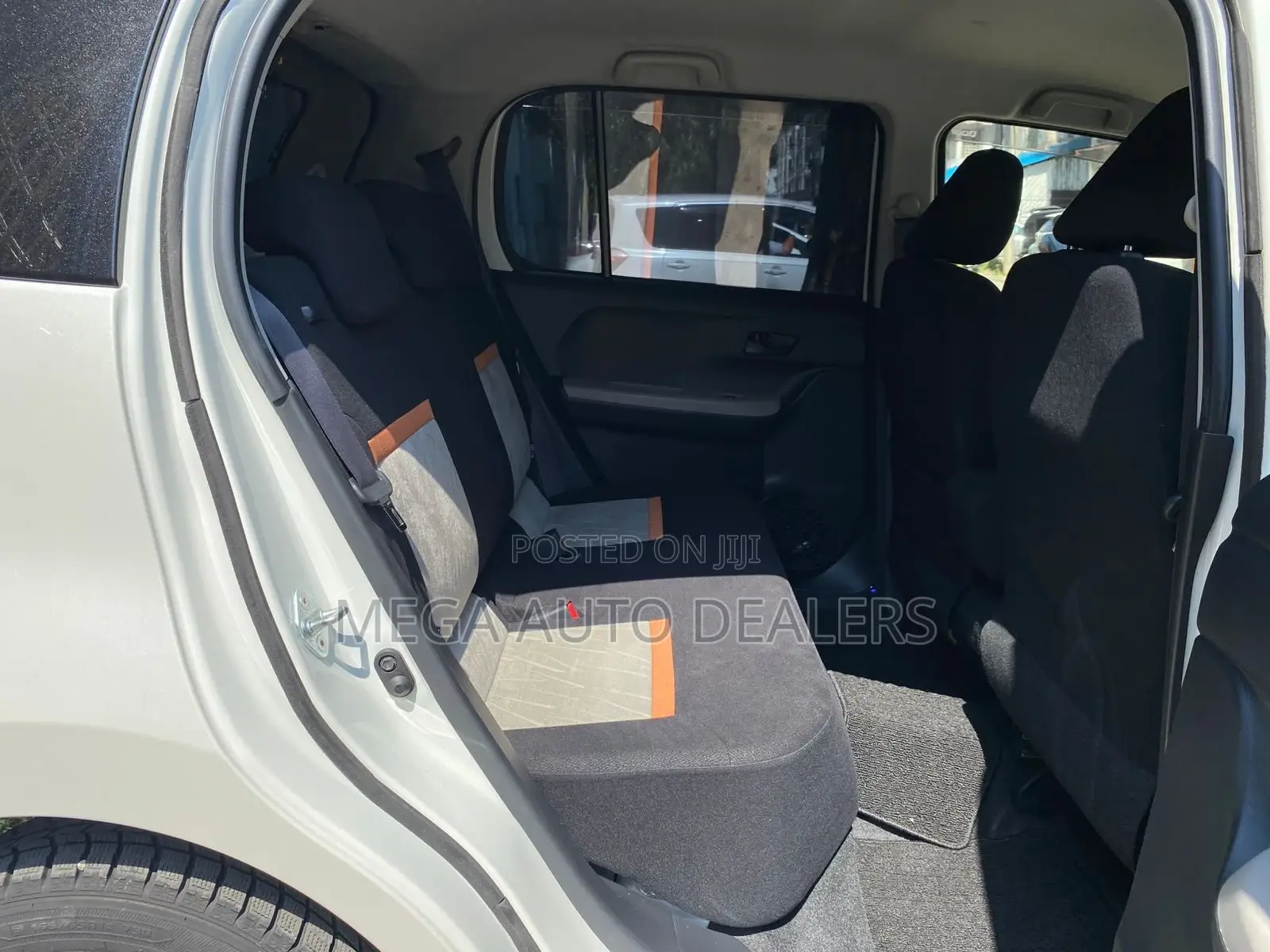 Toyota Passo 2018 White