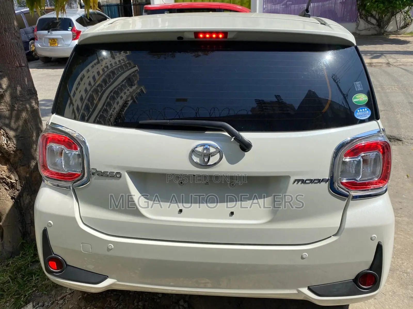 Toyota Passo 2018 White