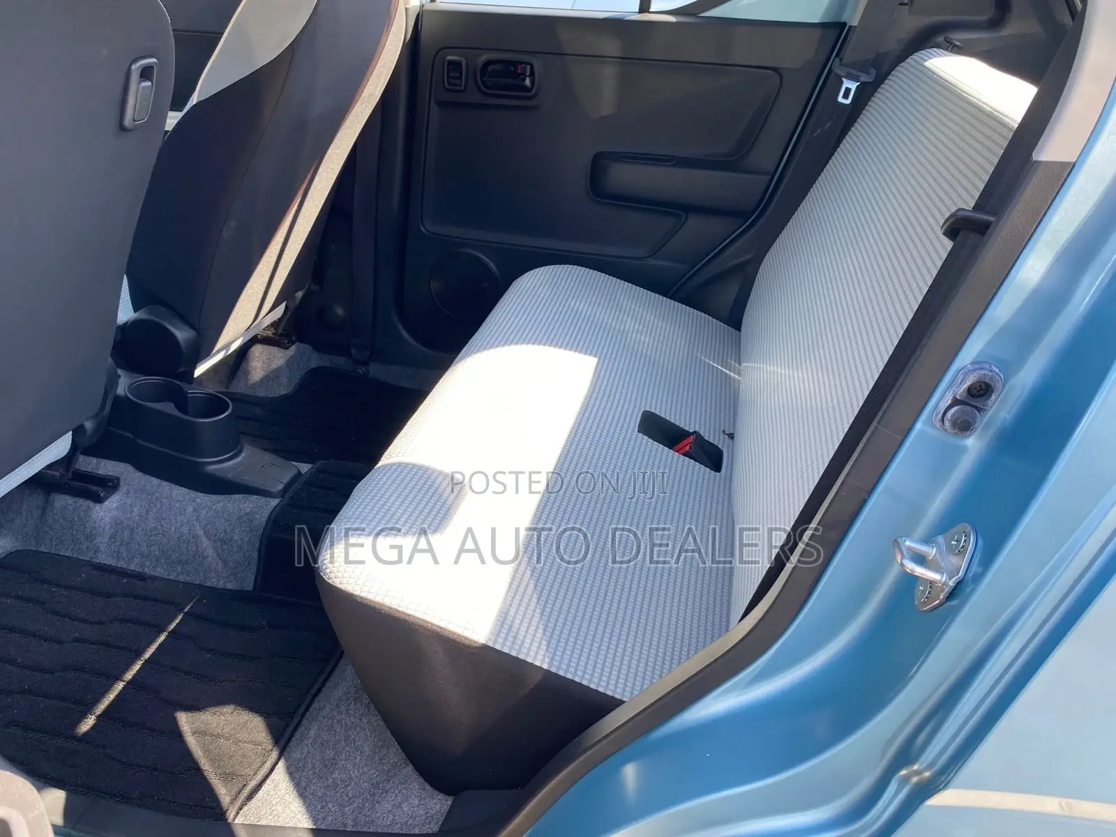 Mazda Carol 2018 Blue