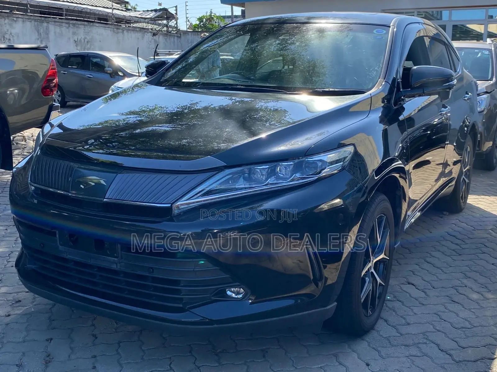 Toyota Harrier 2018 Black