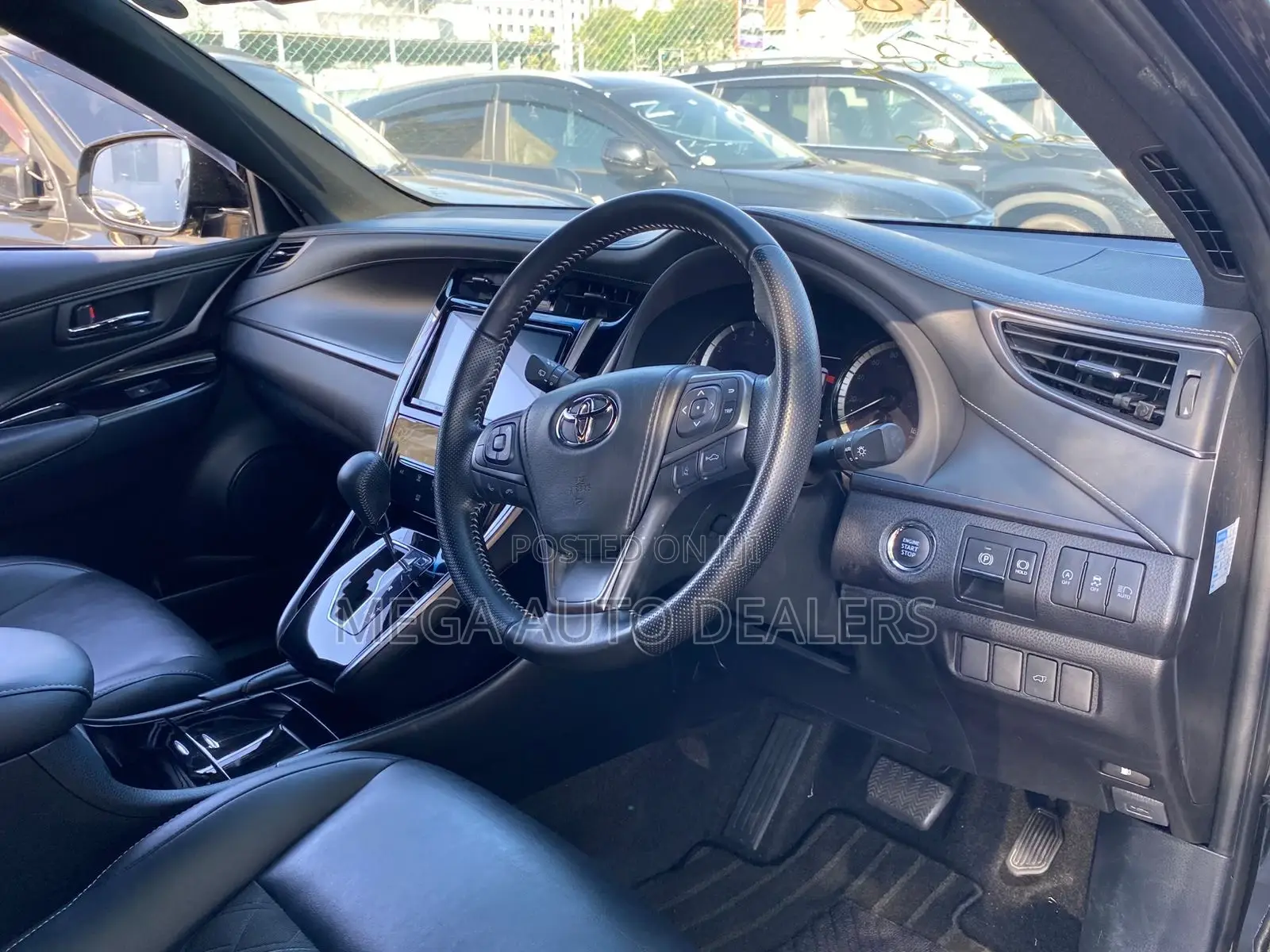 Toyota Harrier 2018 Black