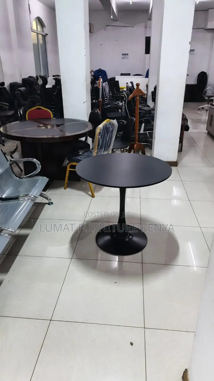 Modern Black Round Eames Home/Office Table