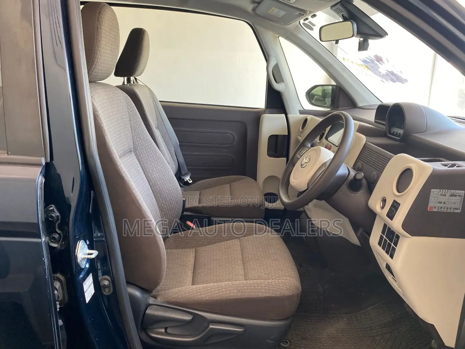 Toyota Spade 2018 Blue