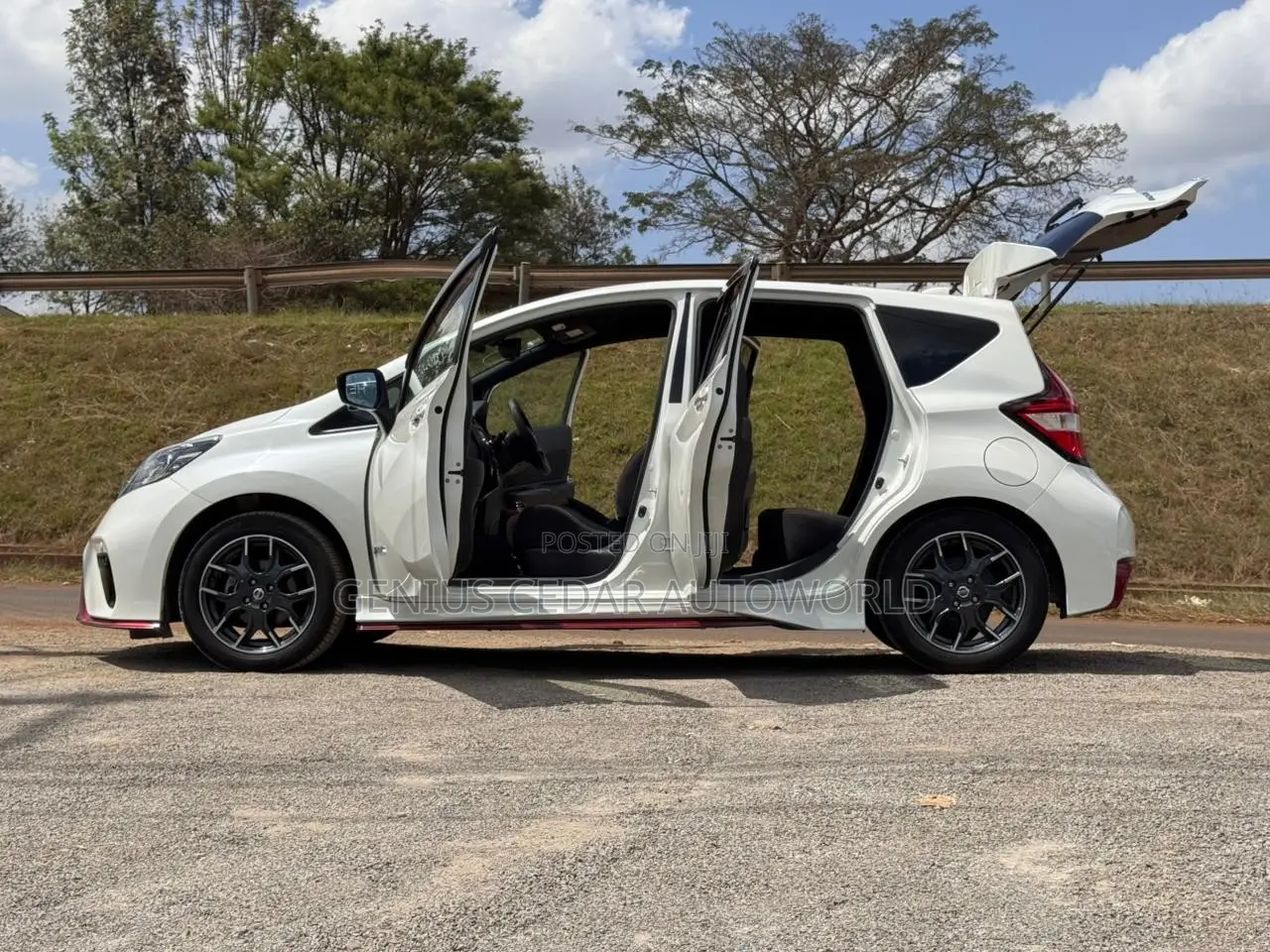 Nissan Note 2018 White