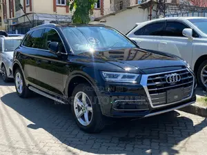 Audi Q5 2018 Black