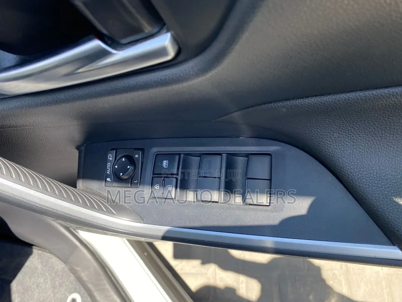 Toyota RAV4 2019 White