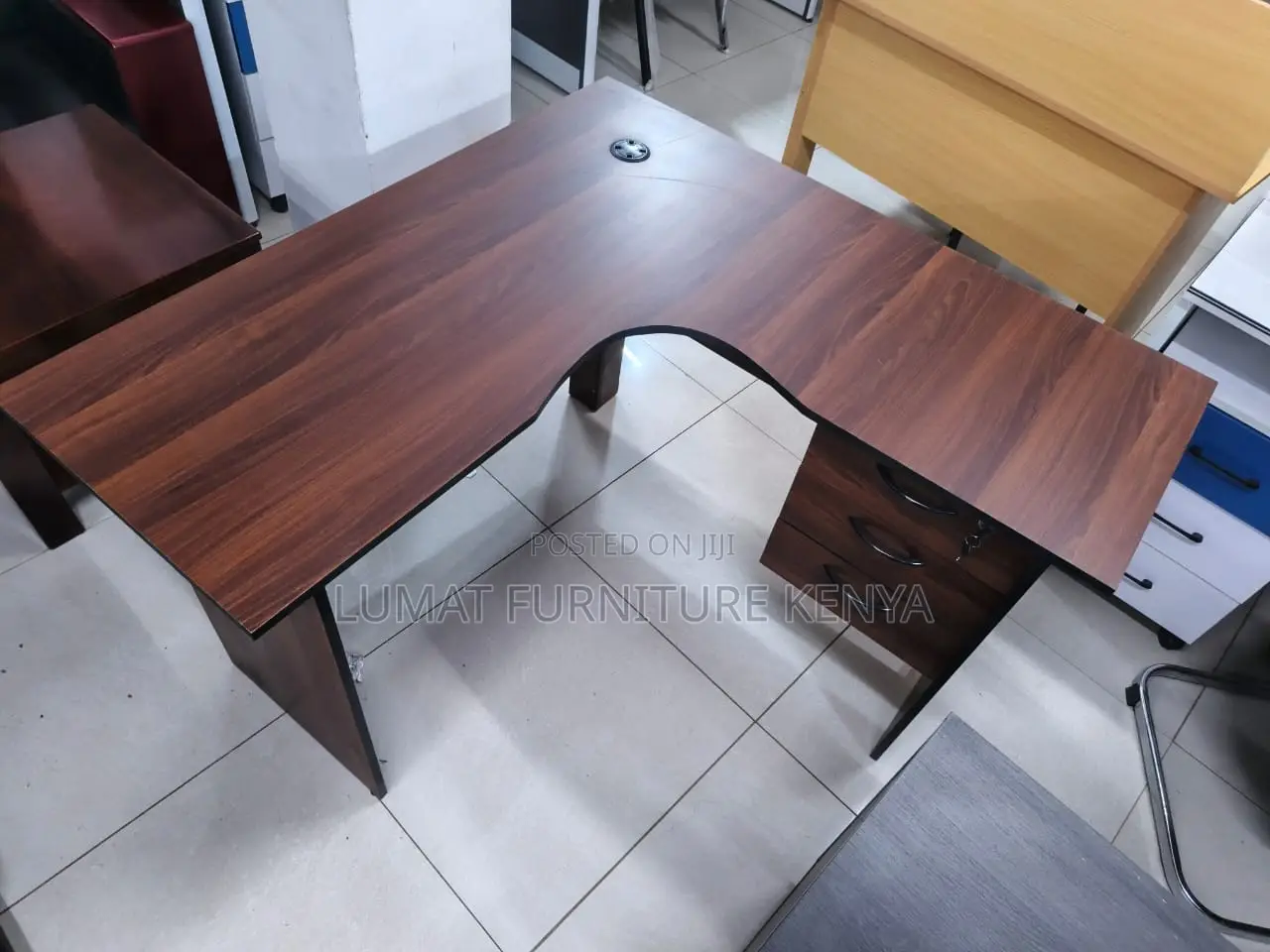 L-Shaped Office Working Desk