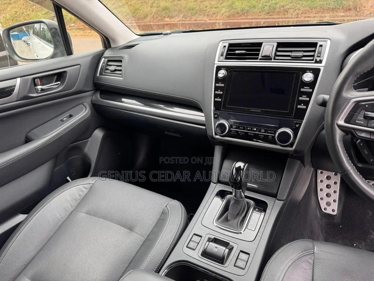 Subaru Outback 2018 White
