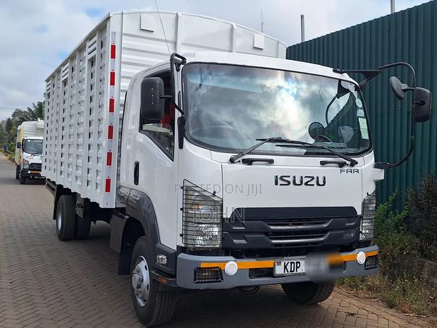 Isuzu FRR 2023 Model - thumbnail 3
