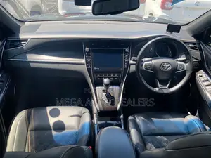Toyota Harrier 2019 Black