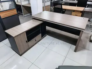 Advance 1.6m Modern Working Desk