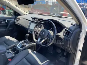 Nissan X-Trail 2018 White