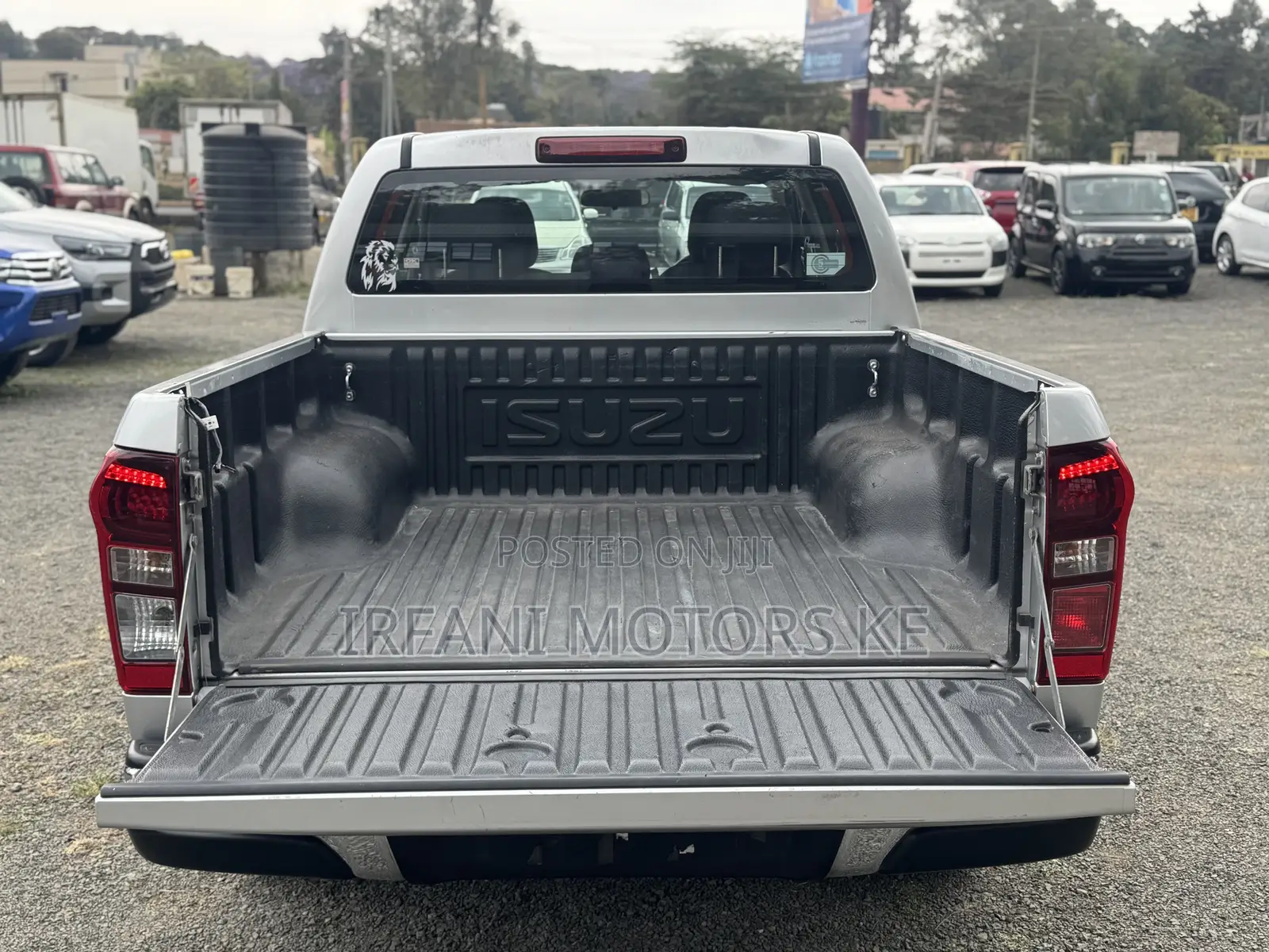 Isuzu D-MAX 2018 Silver