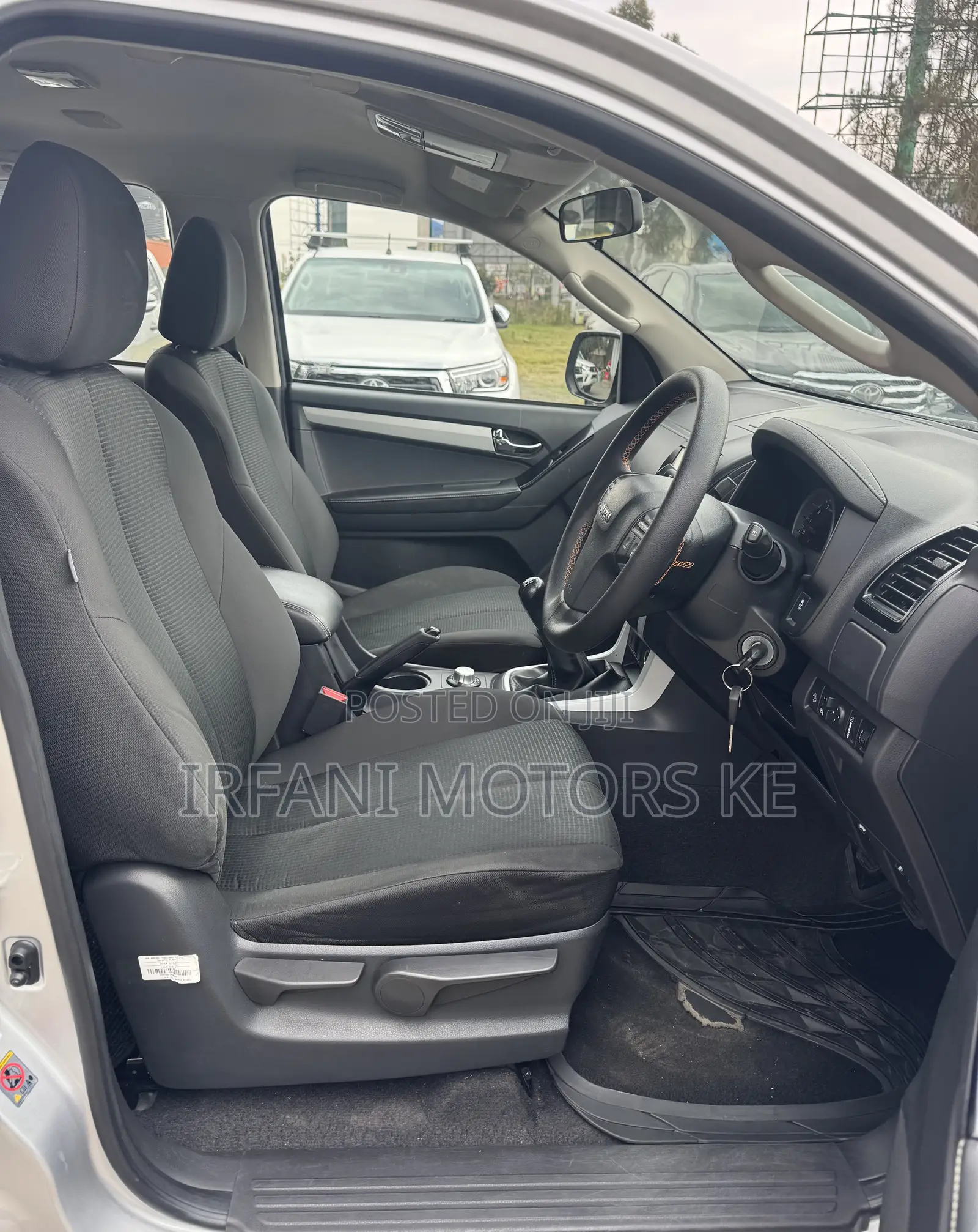Isuzu D-MAX 2018 Silver