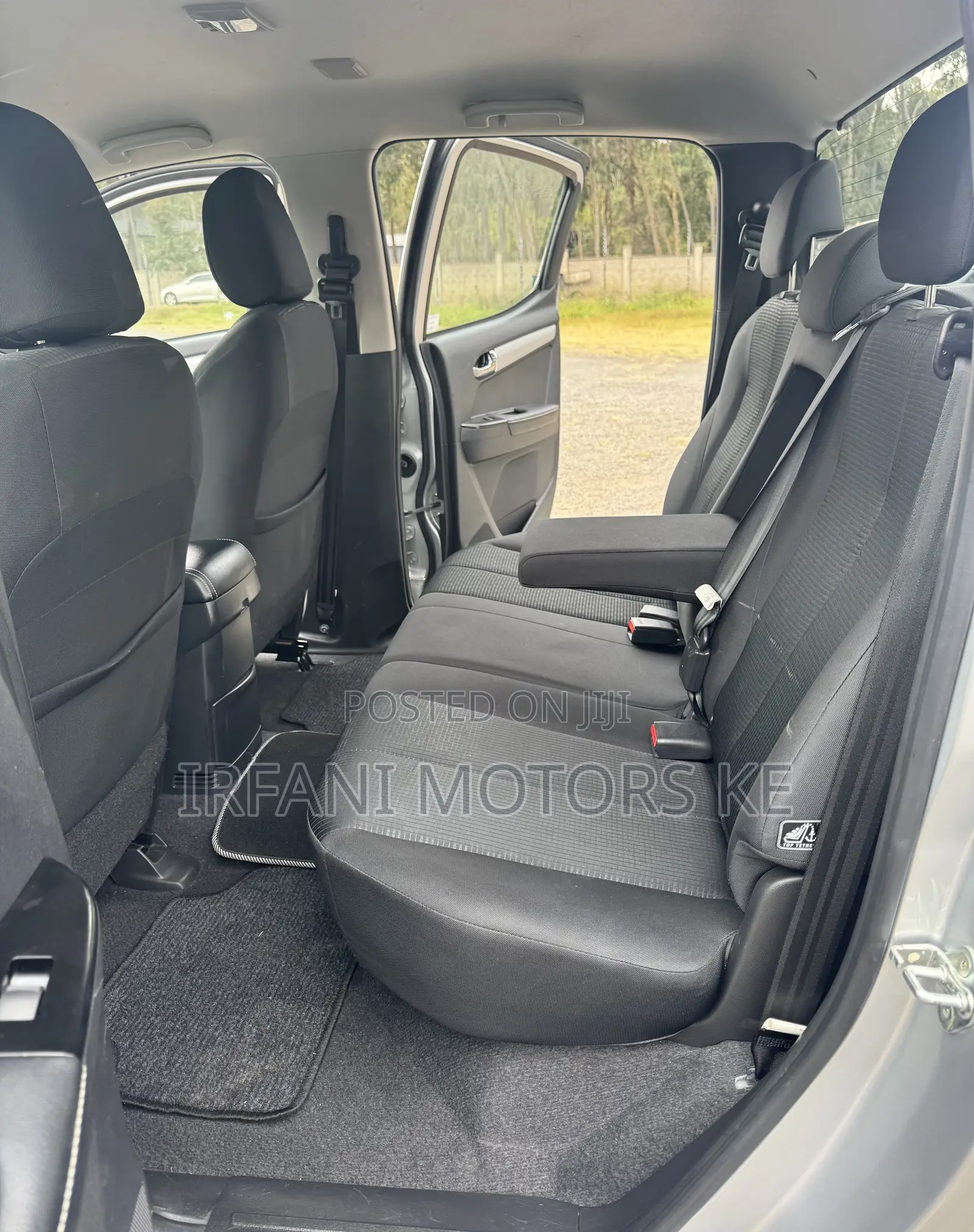 Isuzu D-MAX 2018 Silver