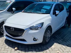 Mazda Demio 2018 White