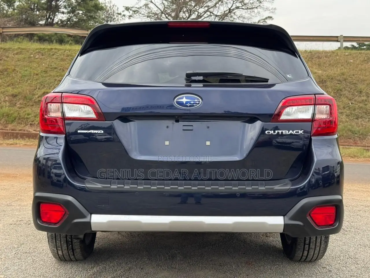 Subaru Outback 2018 Blue