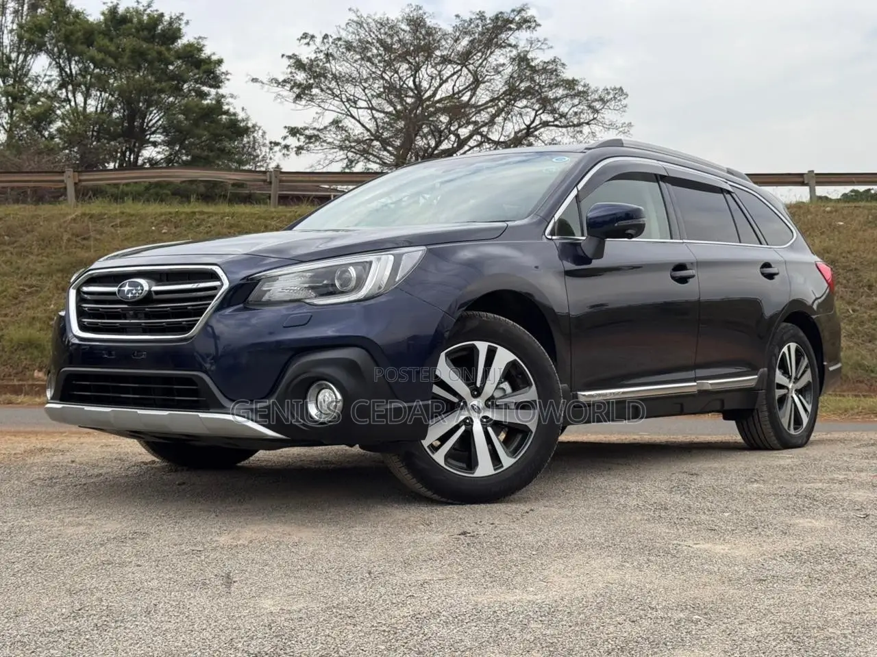 Subaru Outback 2018 Blue
