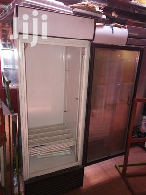 Display Fridge - main view