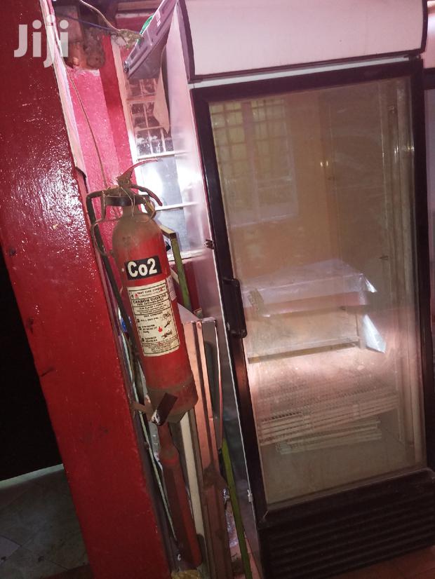 Display Fridge - thumbnail 2