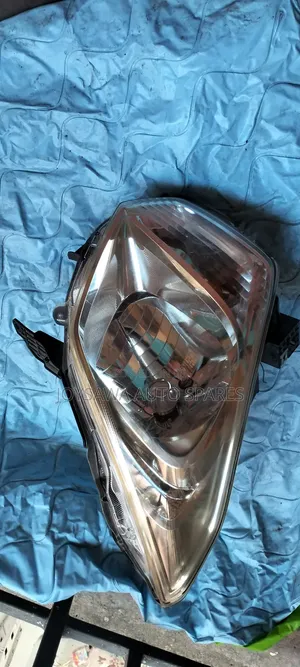 Suzuki Wagon R Headlight