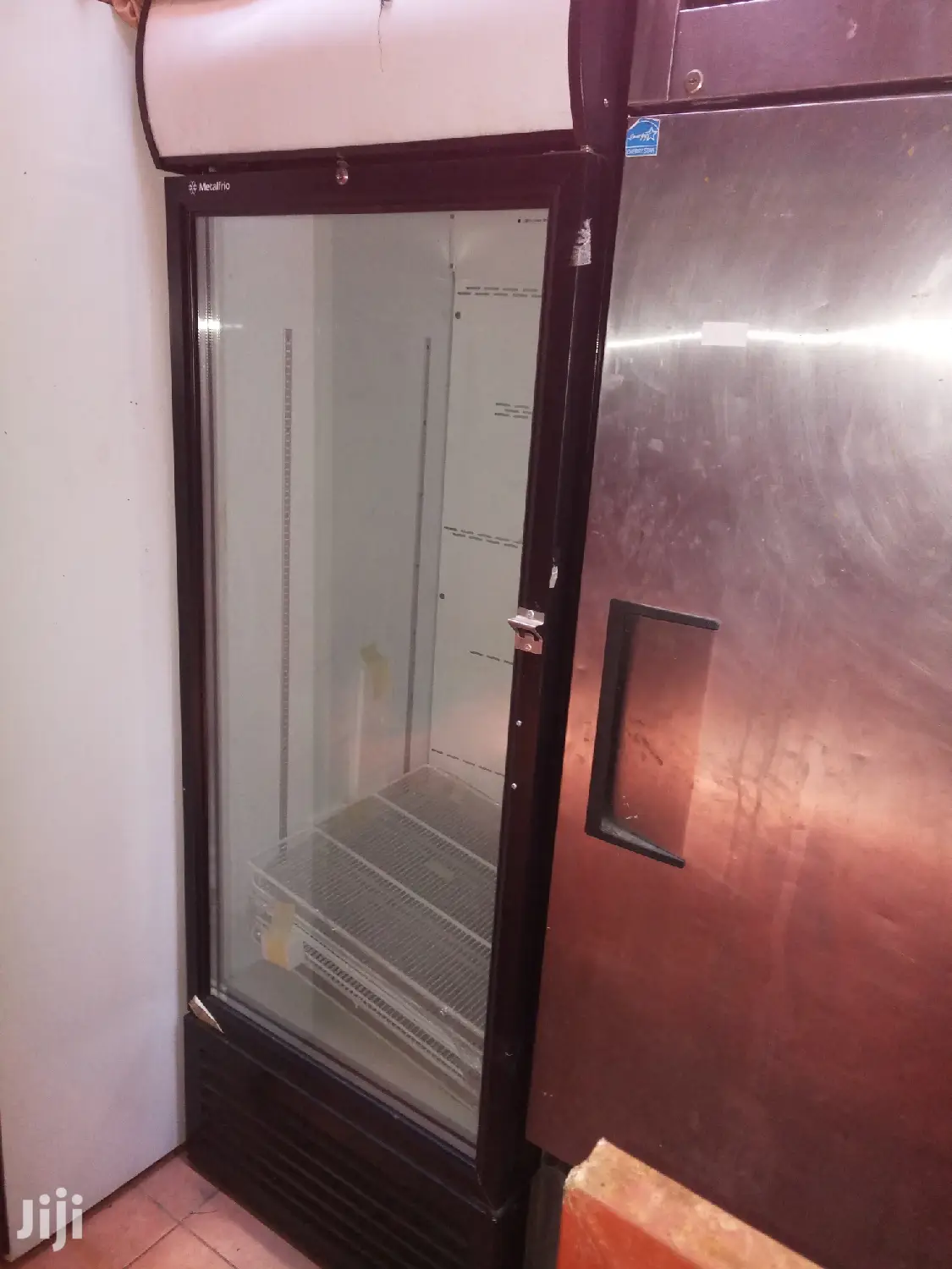 Display Fridge