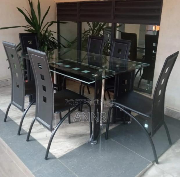 6 Sitter Dinning Table - main view