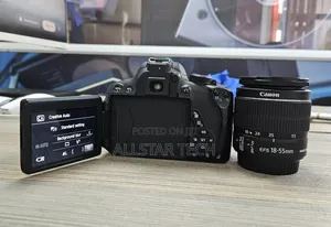 Canon T4i/700d With Kit Lens