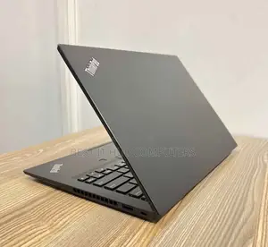 Laptop Lenovo Thinkpad T14s Gen 2 16GB Intel Core I5 SSD 512GB
