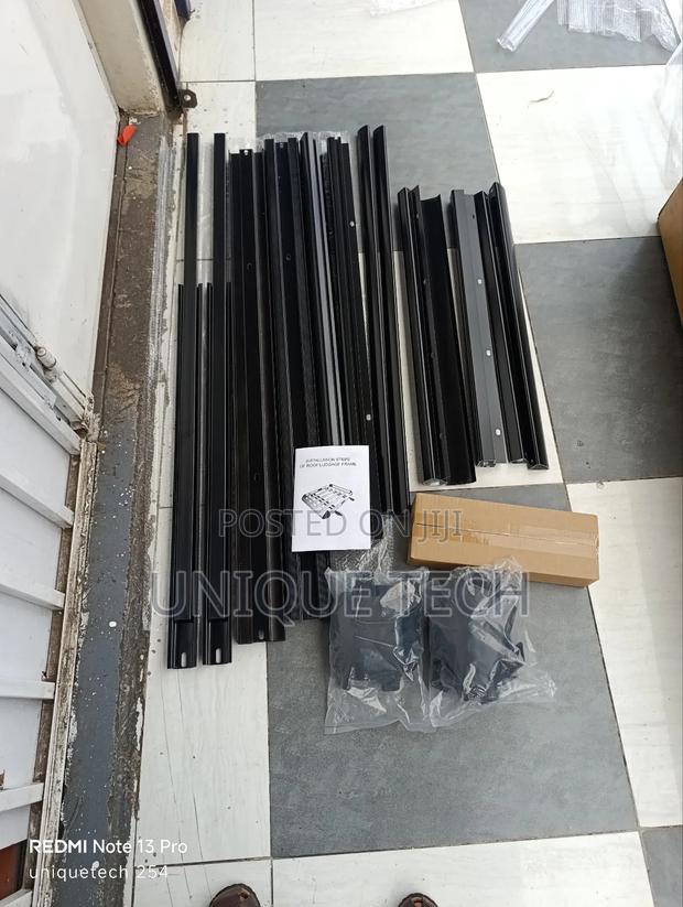 Universal Black Roof Luggage Carrier