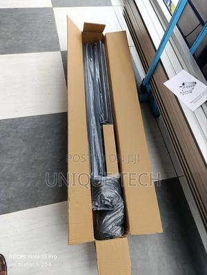 Universal Car Roof Cargo Carrier (Black) - thumbnail 2