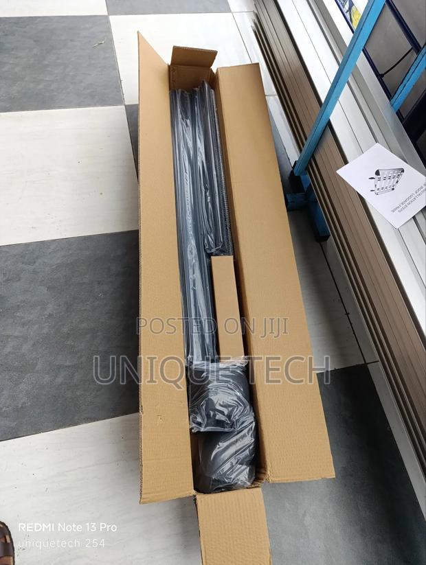 Universal Car Roof Cargo Carrier (Black) - main view