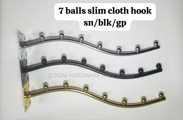 Cloth Display Hook 7 Balls - main view