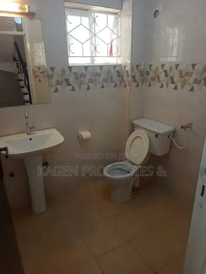 4bdrm Maisonette in Lavington for sale