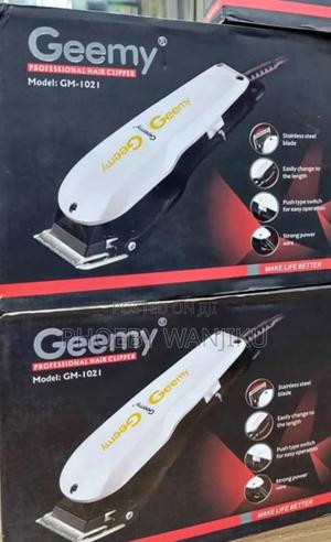 Professional Cordless Geemy (Barber Shaving Tool) - thumbnail 2